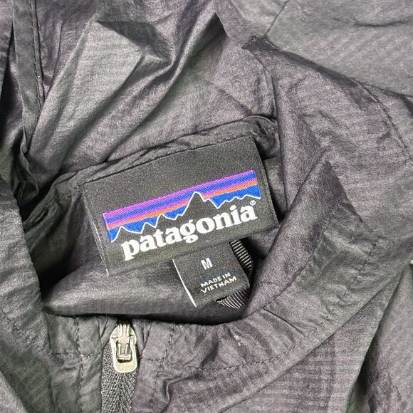 Patagonia Womens Houdini Windbreaker Jacket Medium Black Hooded Ultralight - Picture 3 of 7